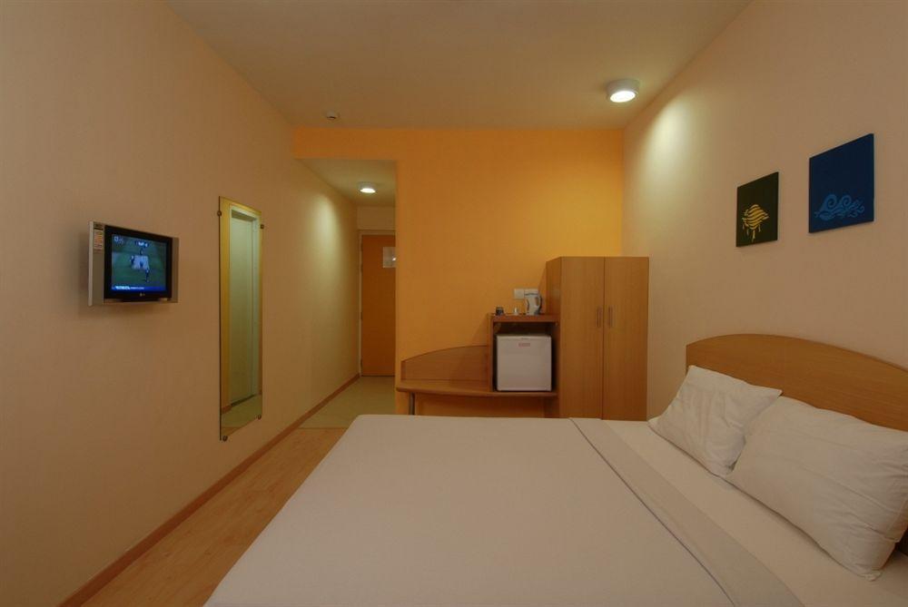 Red Fox Hotel, Chandīgarh Exteriér fotografie