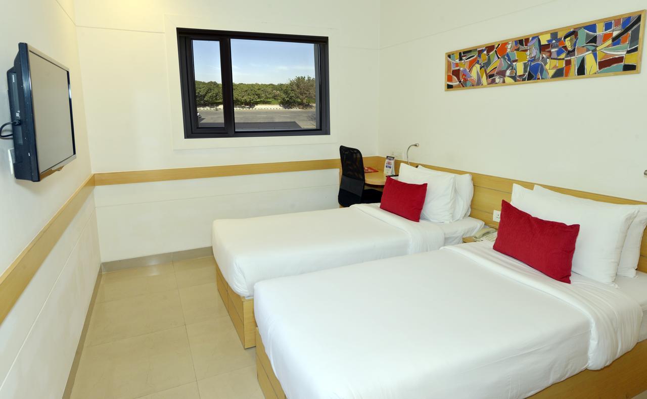 Red Fox Hotel, Chandīgarh Exteriér fotografie